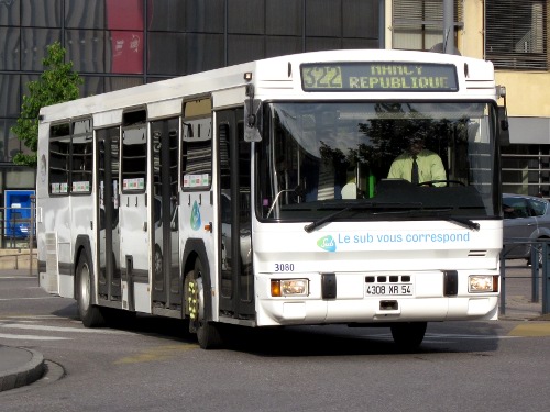 Réseau suburbain Renault PR112 : 4308 XR 54 Réseau suburbain Renault PR112 : 4308 XR 54