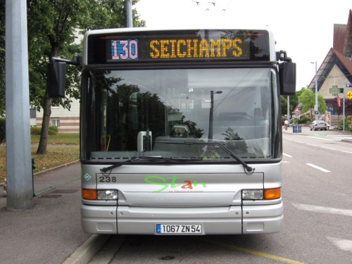 Réseau urbain Heuliez Bus GX317 GNV Cursor : BZ-393-TF