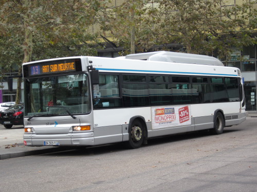 Réseau urbain Heuliez Bus GX317 GNV Cursor : BN-393-FC