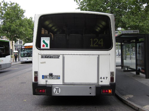 Réseau urbain Renault PR118 : BN-175-FD