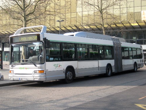 Réseau urbain Heuliez Bus GX417 GNV : 5880 YE 54