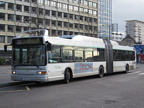 Réseau urbain Heuliez Bus GX417 GNV : BJ-888-SE