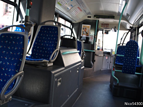 Réseau urbain Van Hool New AG 300 : BK-282-MD Réseau urbain Van Hool New AG 300 : BK-282-MD